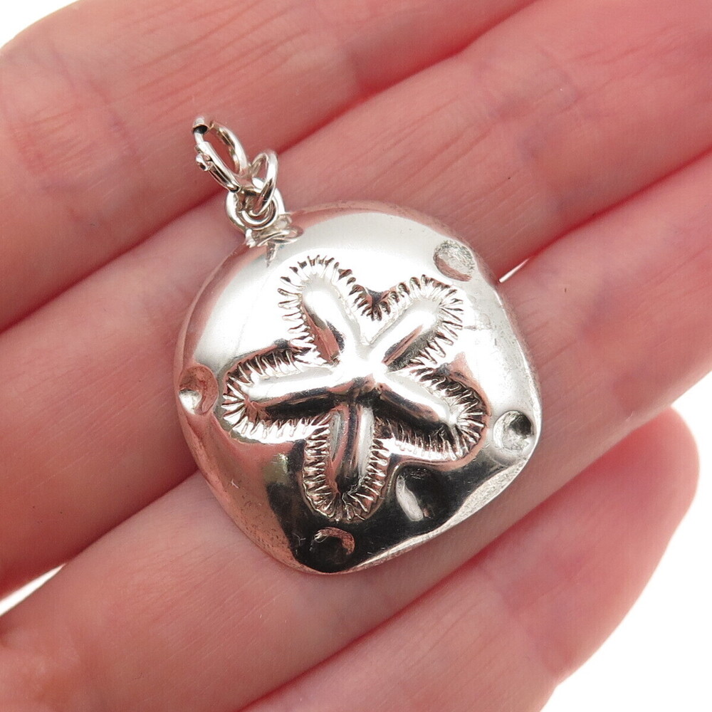 SX Sally C Sterling Silver Vintage Sand Dollar Spring Ring Lock Charm Pendant